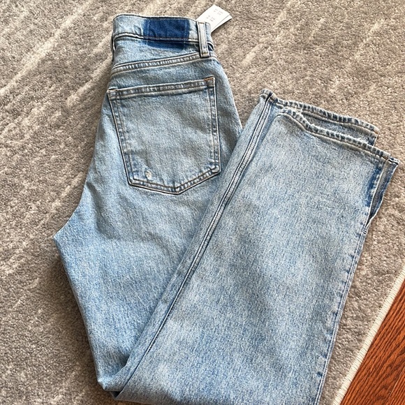 Abercrombie Ultra High Rise 90s Straight Jean - Picture 6 of 7